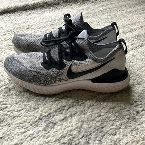 Mens Nike Epic React Size 10 Running Shoes
